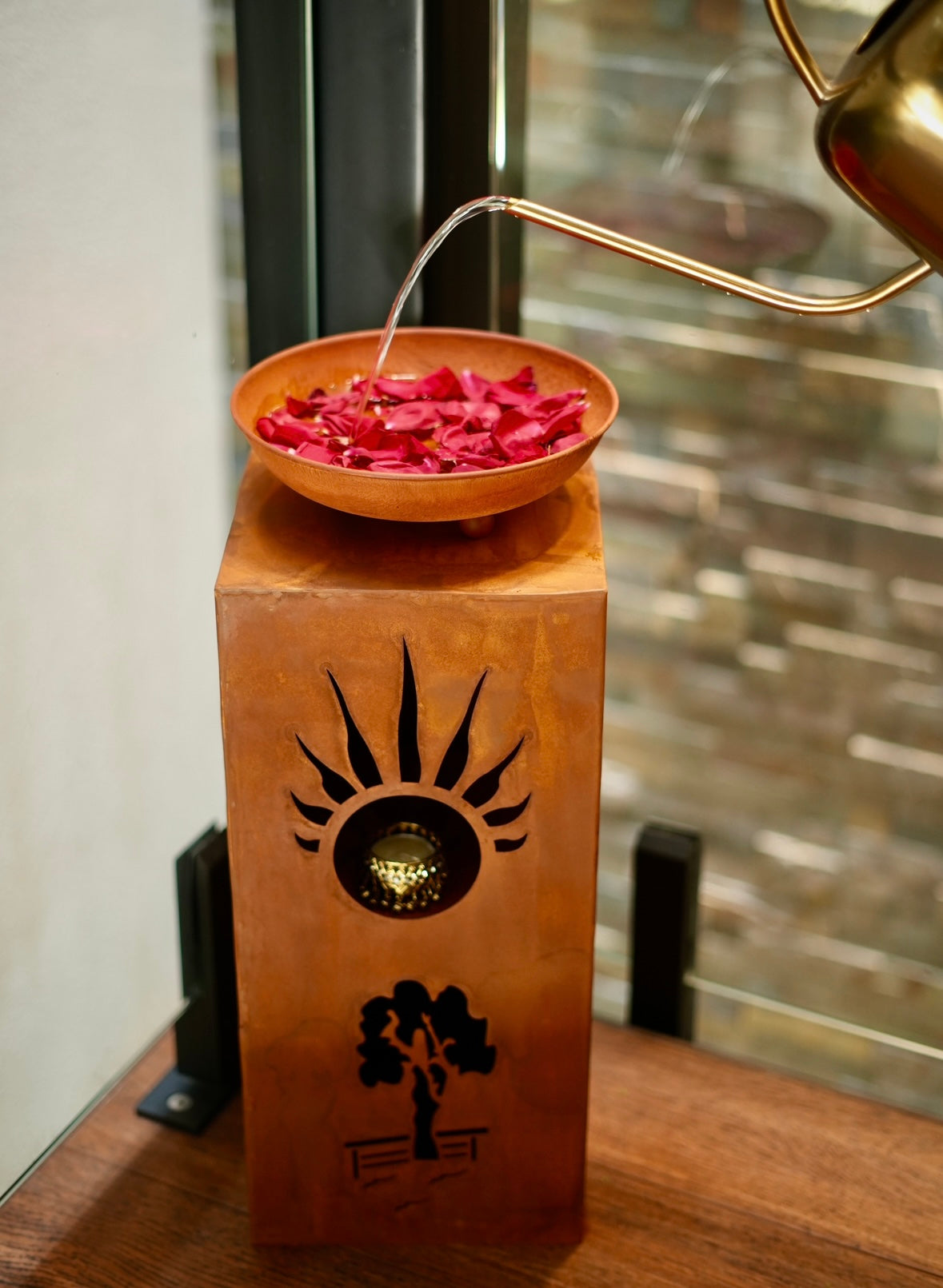 Sol Amor Planter
