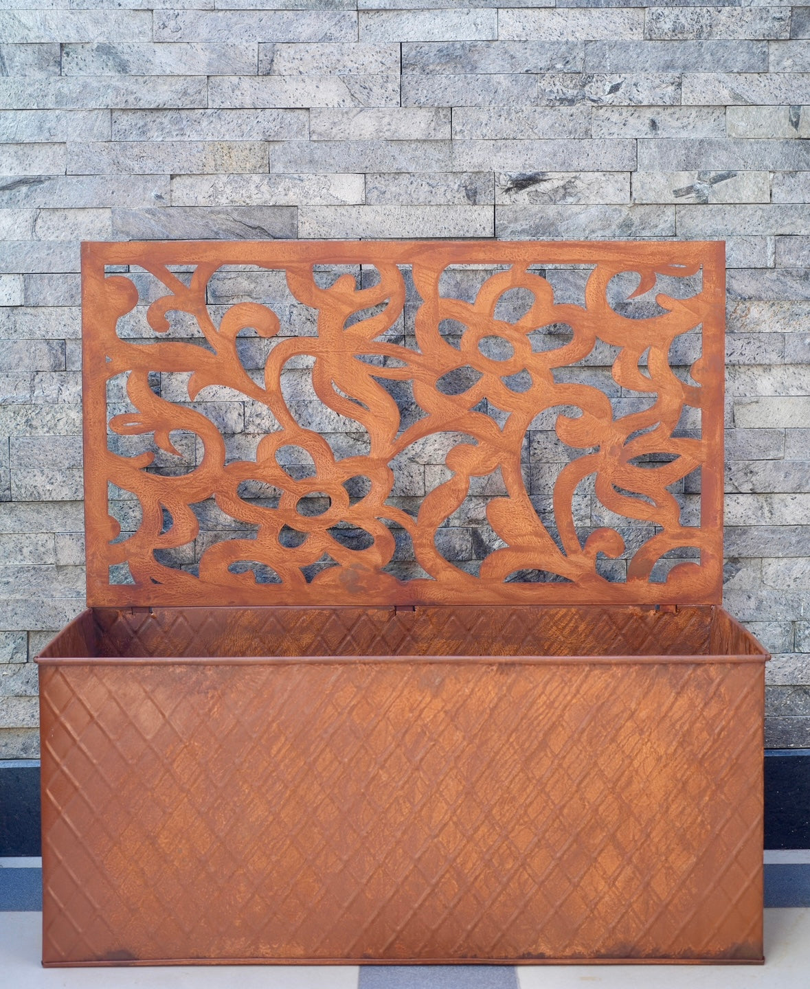 Natkashi Planter