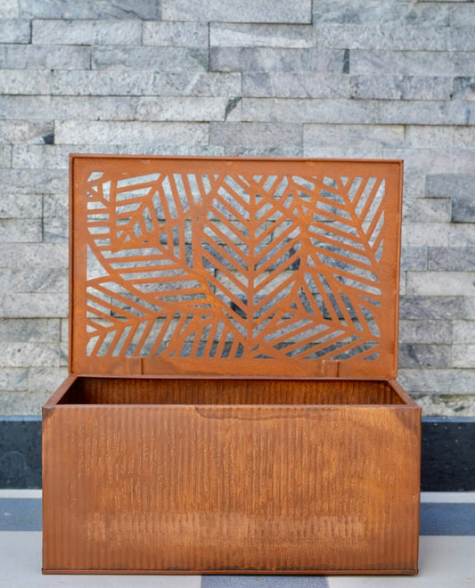 Frond Planter