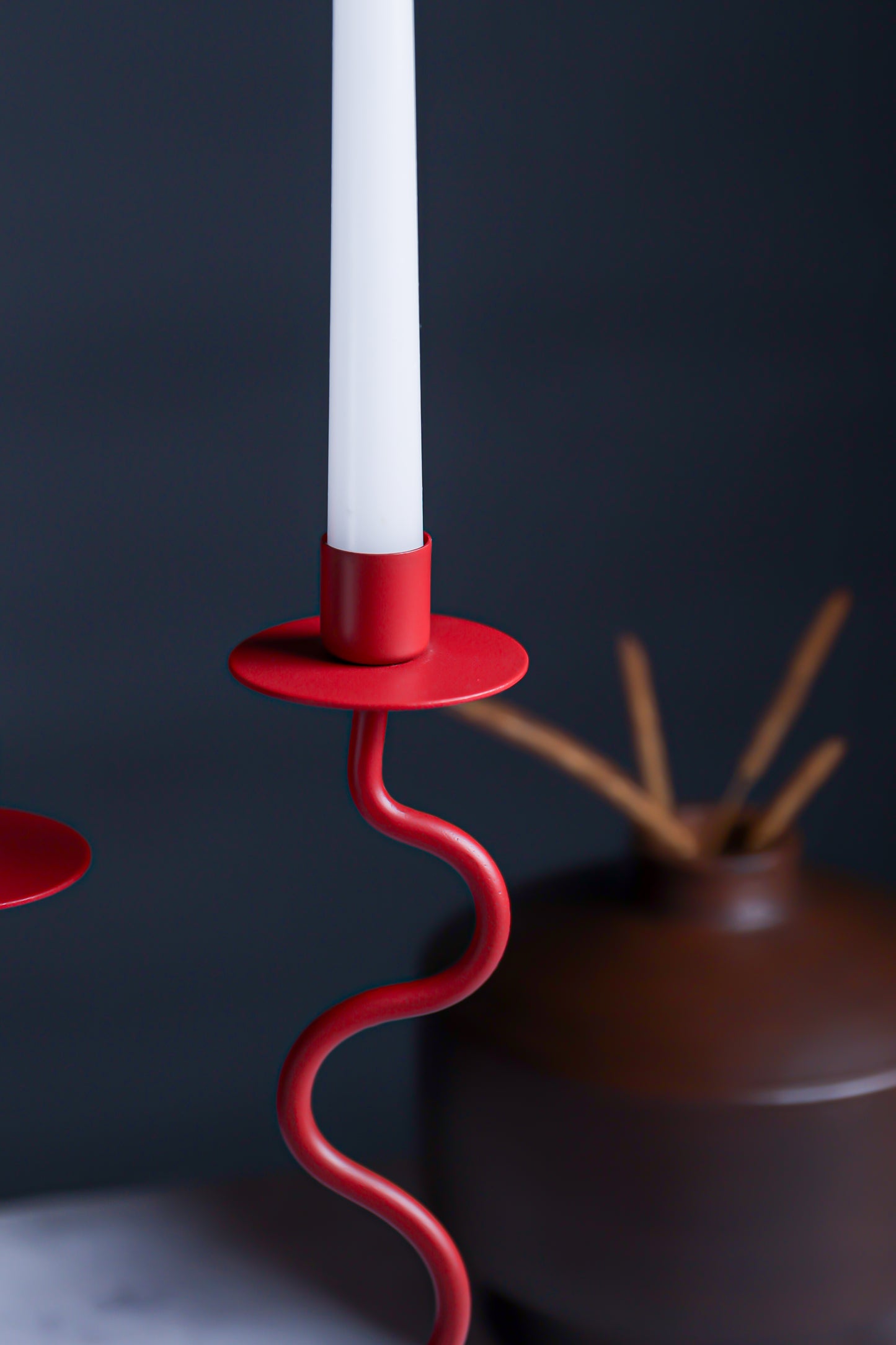 Handcrafted Red Zig-Zag Metal Candle Stand (Set of 2)