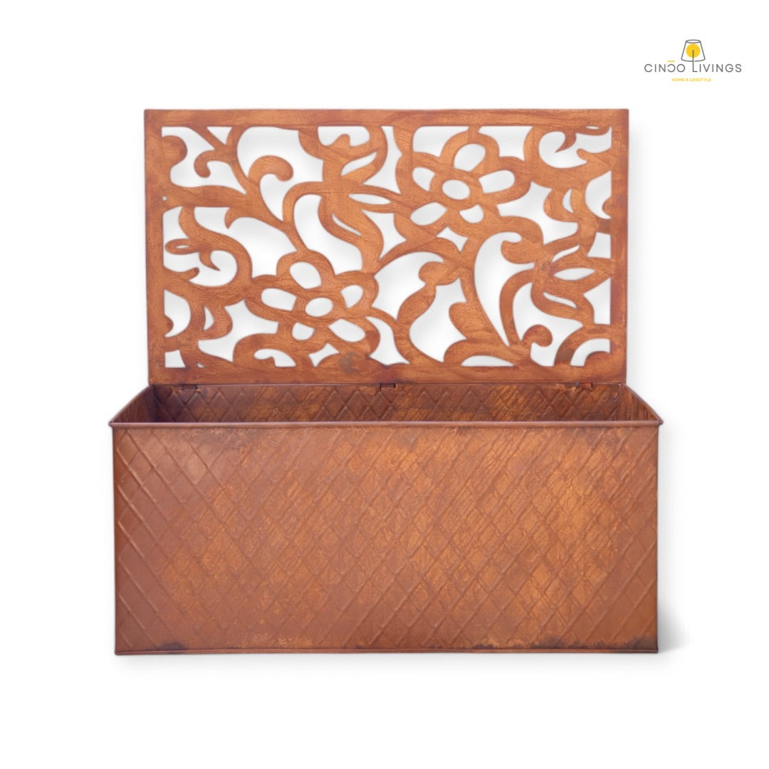 Natkashi Planter
