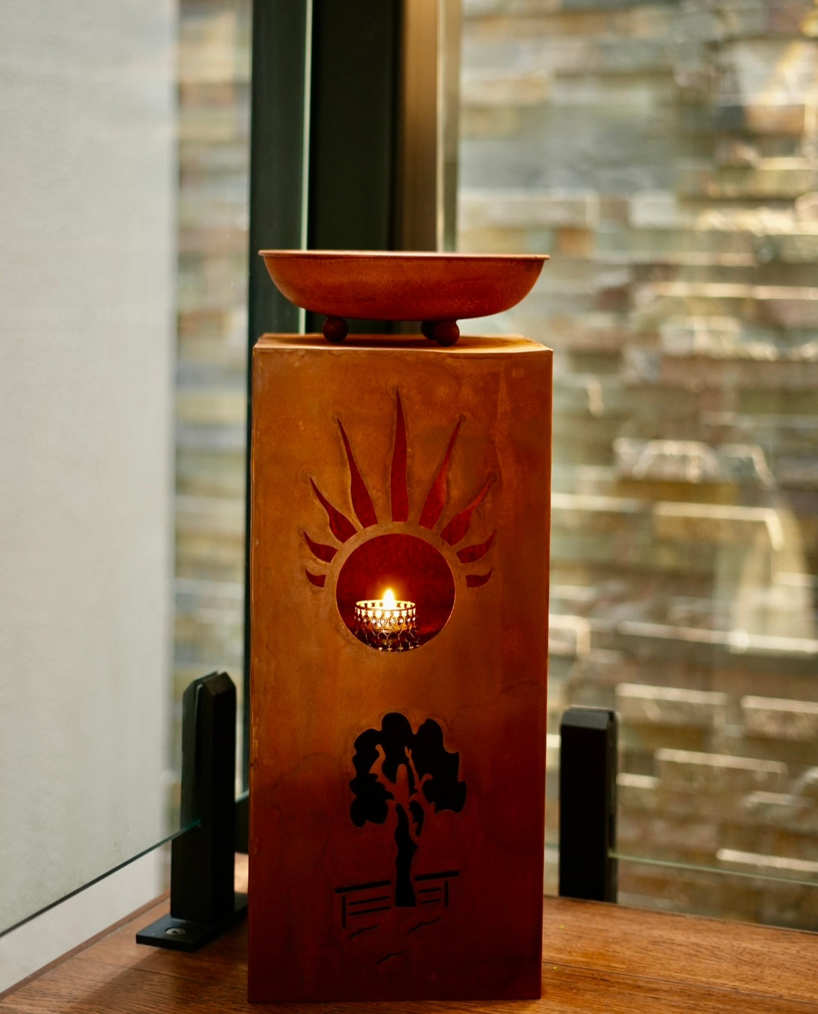 Sol Amor Planter