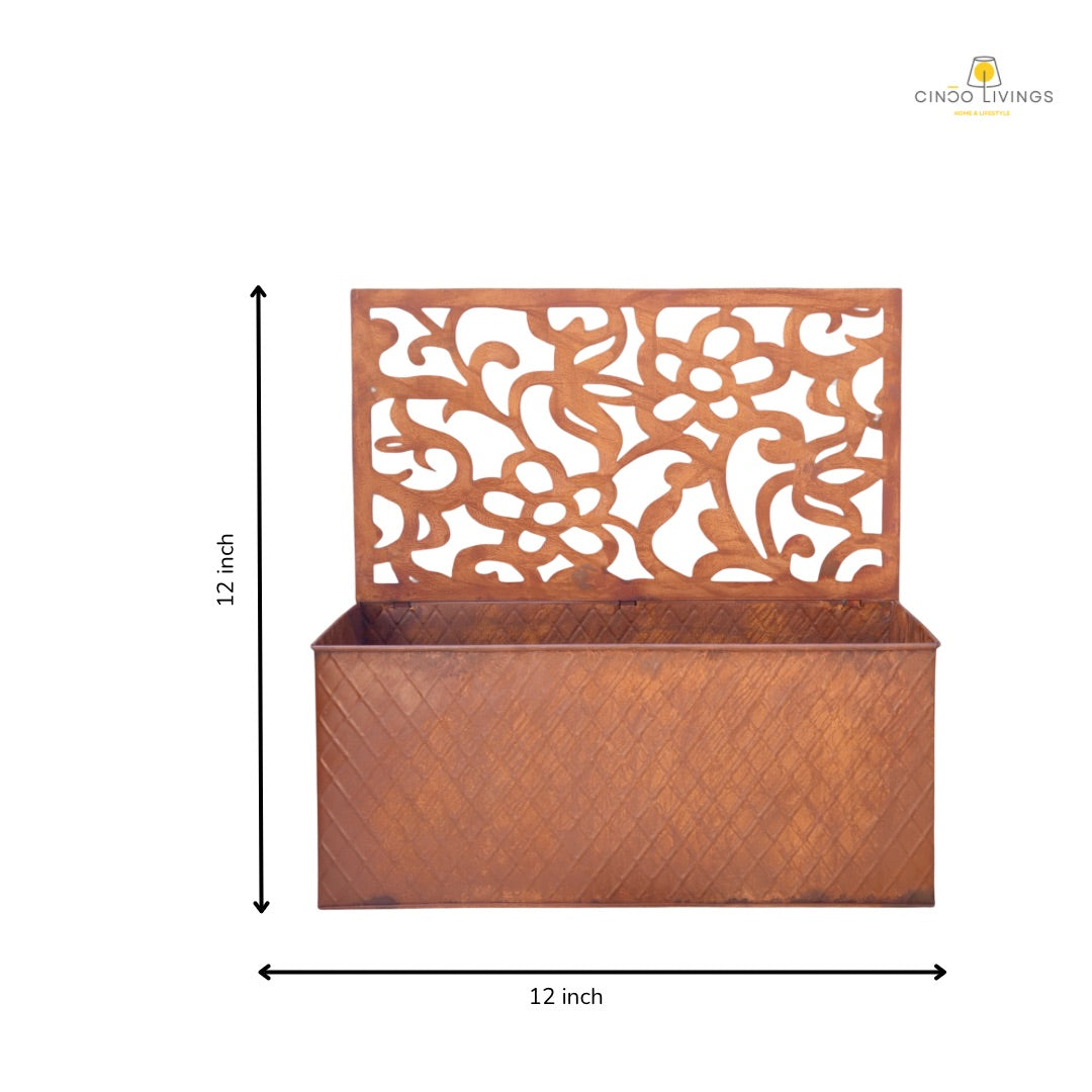 Natkashi Planter