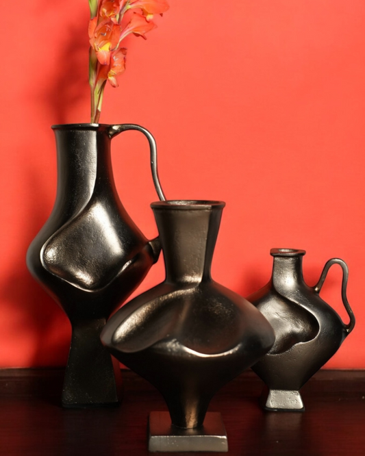 Genie Vase