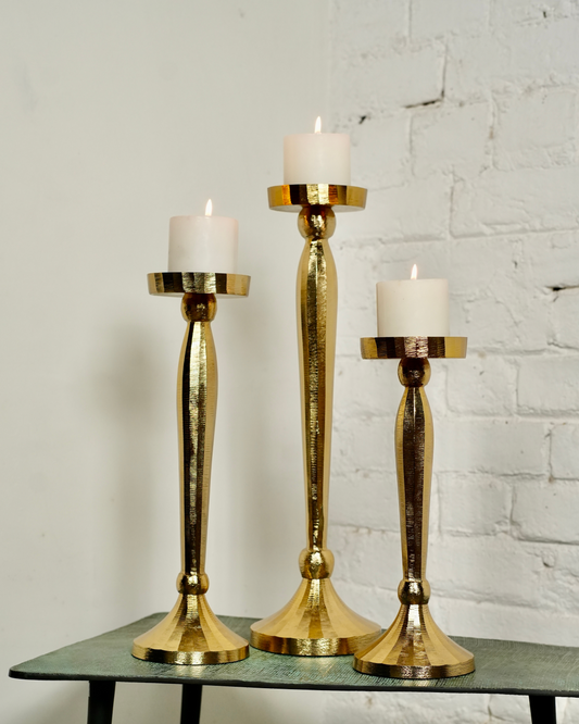 Royal Palace Candle Pillars