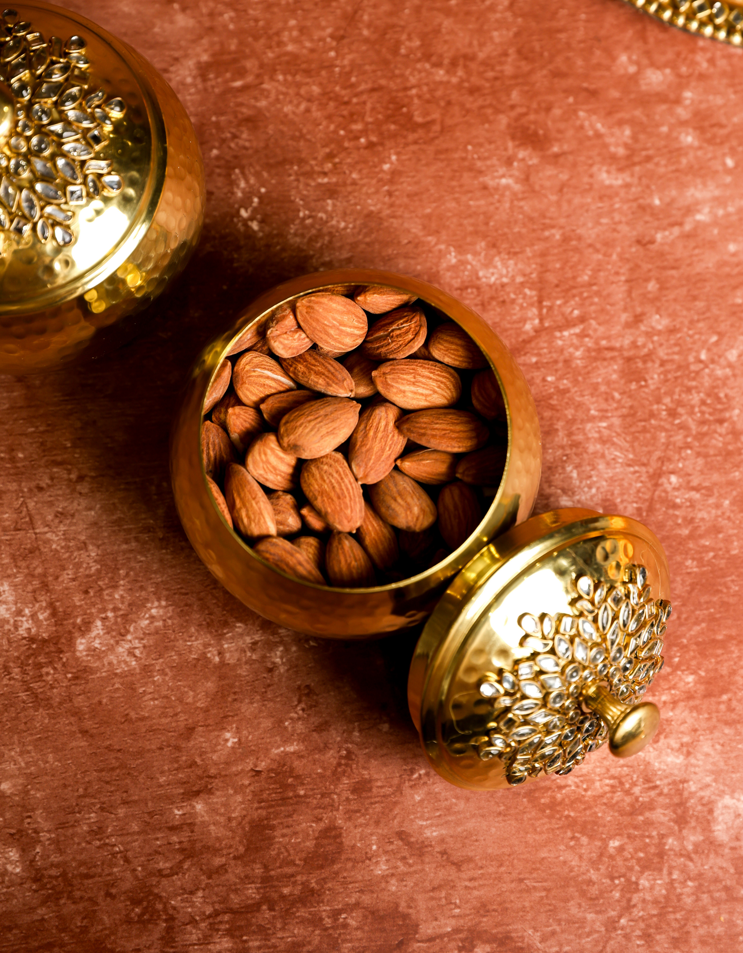 Noor Jar – Premium Hammered Brass Storage Jar