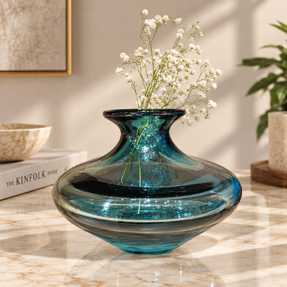 Lumière Sculptural Vase